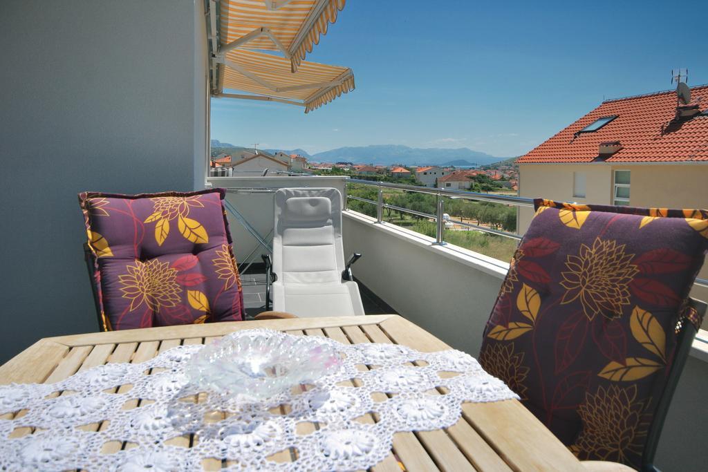 Apartmani Mane Trogir Luaran gambar